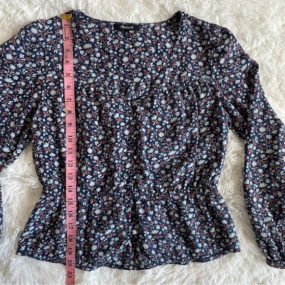 Madewell | Silk Button Front Peplum Top in Harvest Vine, XS - Picture 8 of 13